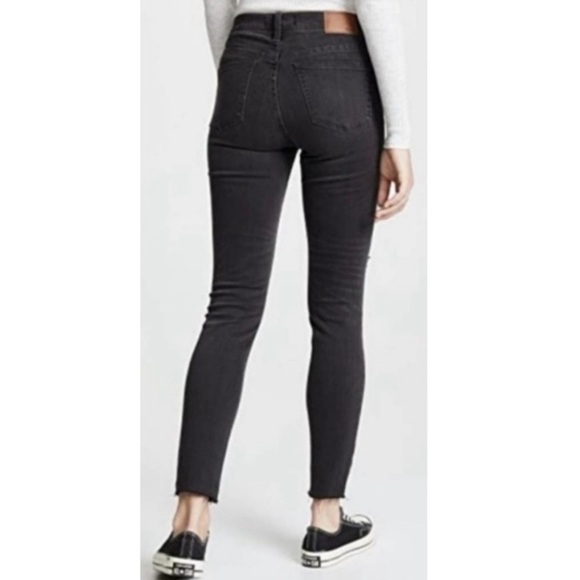 Madewell 9” High Rise Distressed Raw Hem Skinny Jeans in Black Sea Size 27 - Picture 2 of 12